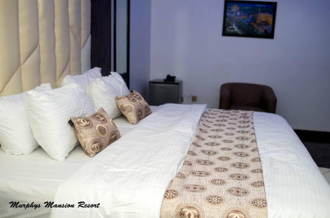 Murphy'S Mansion Resort Umuahia Zewnętrze zdjęcie