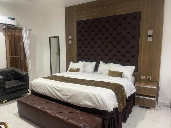 Murphy'S Mansion Resort Umuahia Zewnętrze zdjęcie
